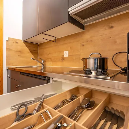 Steil Alva Smit By Interhome * لينتسرهايدي